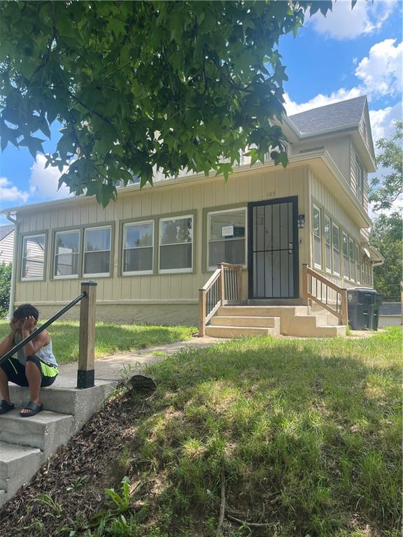 105 S Benton Boulevard