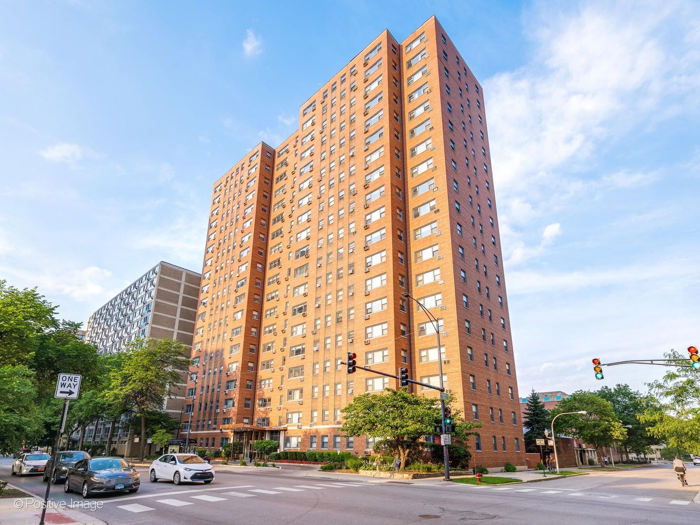 2909 N Sheridan Road 1907