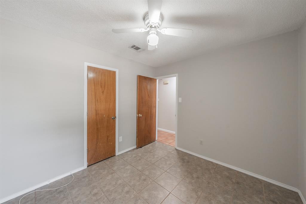 214 Kalmia Drive