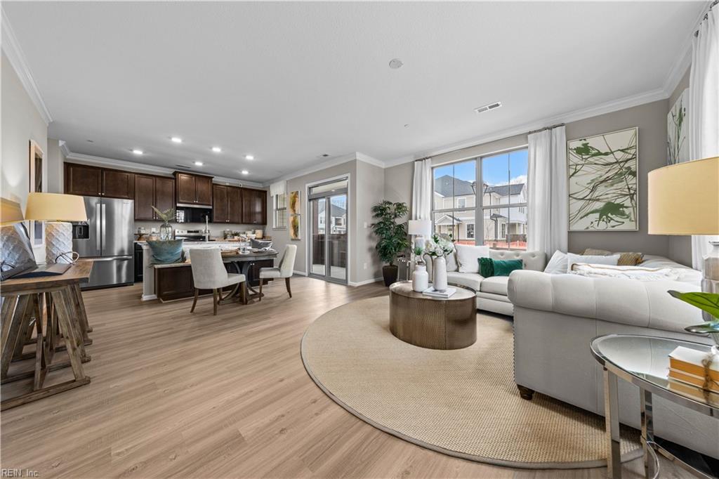 MM Bluestone Model @ Watermark