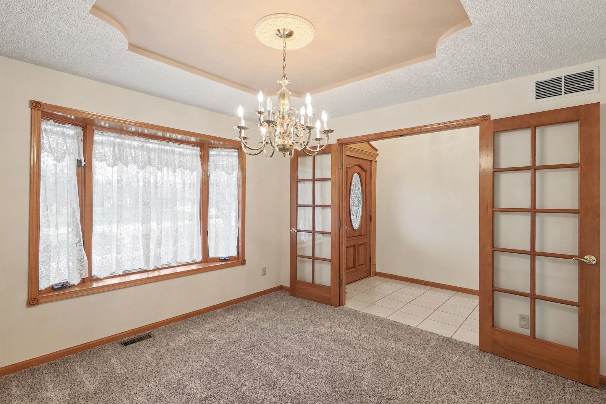 2318 N Cedar Downs Ln