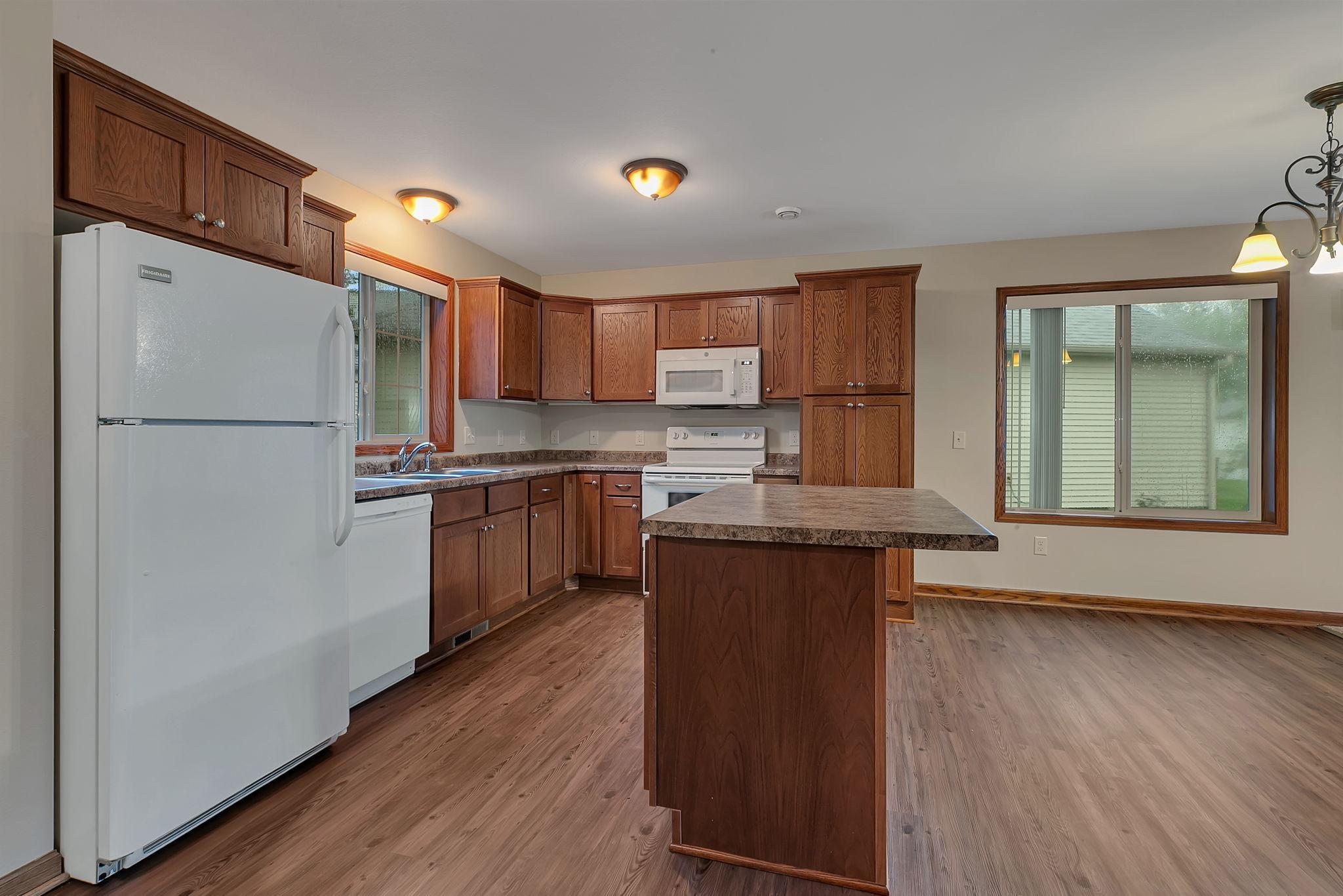 647 Cottonwood Avenue