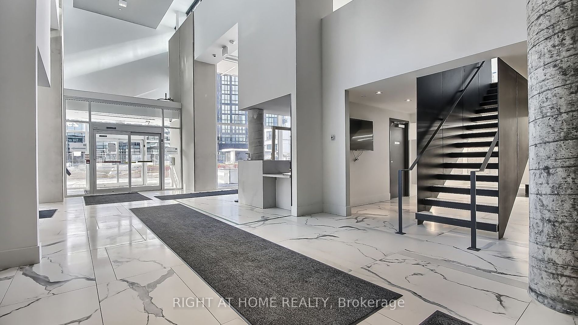 2916 Highway 7 Rd 1308