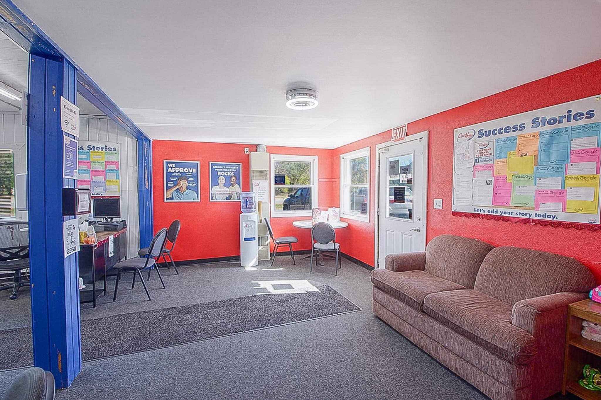 2225 Roosevelt Road