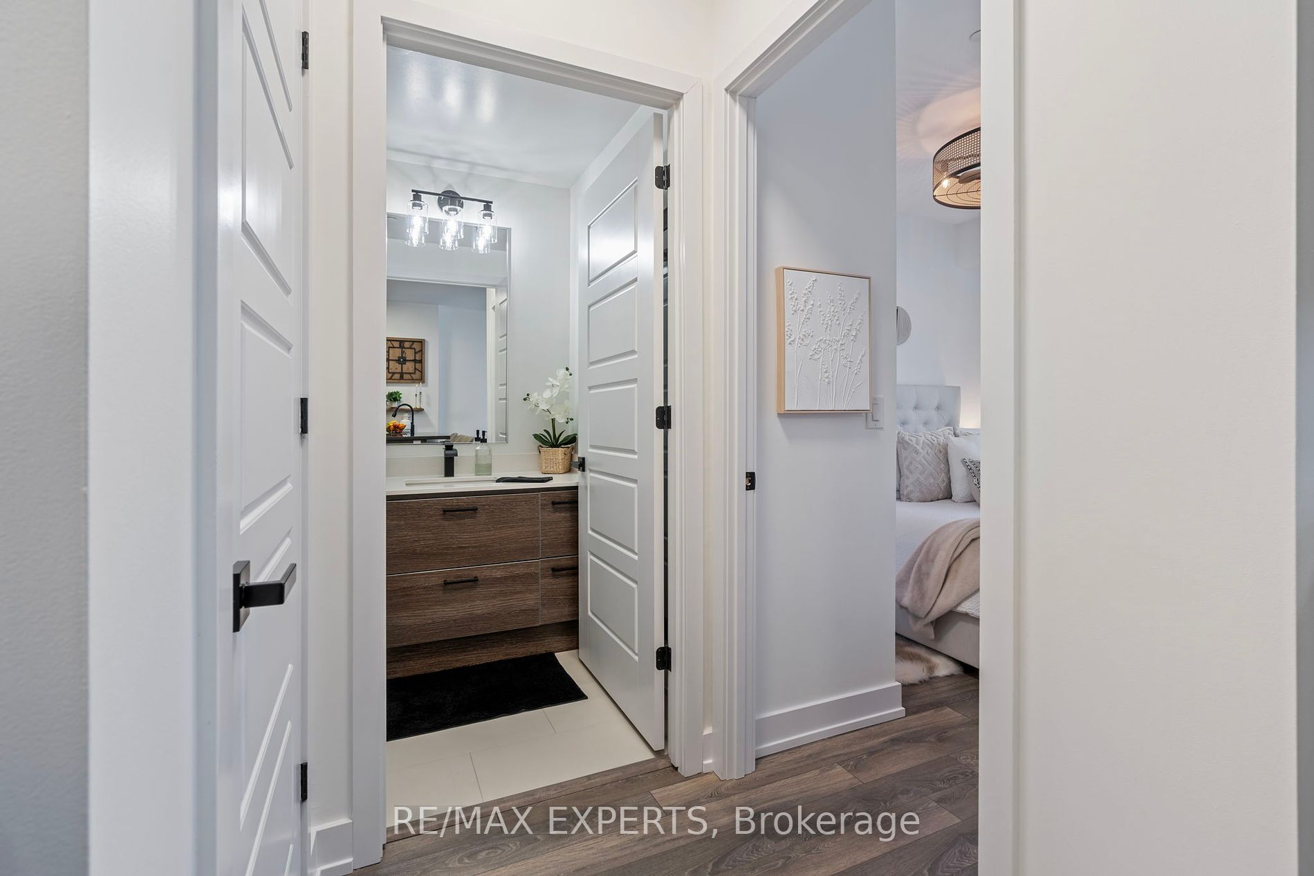 301 Sea Ray Ave C113