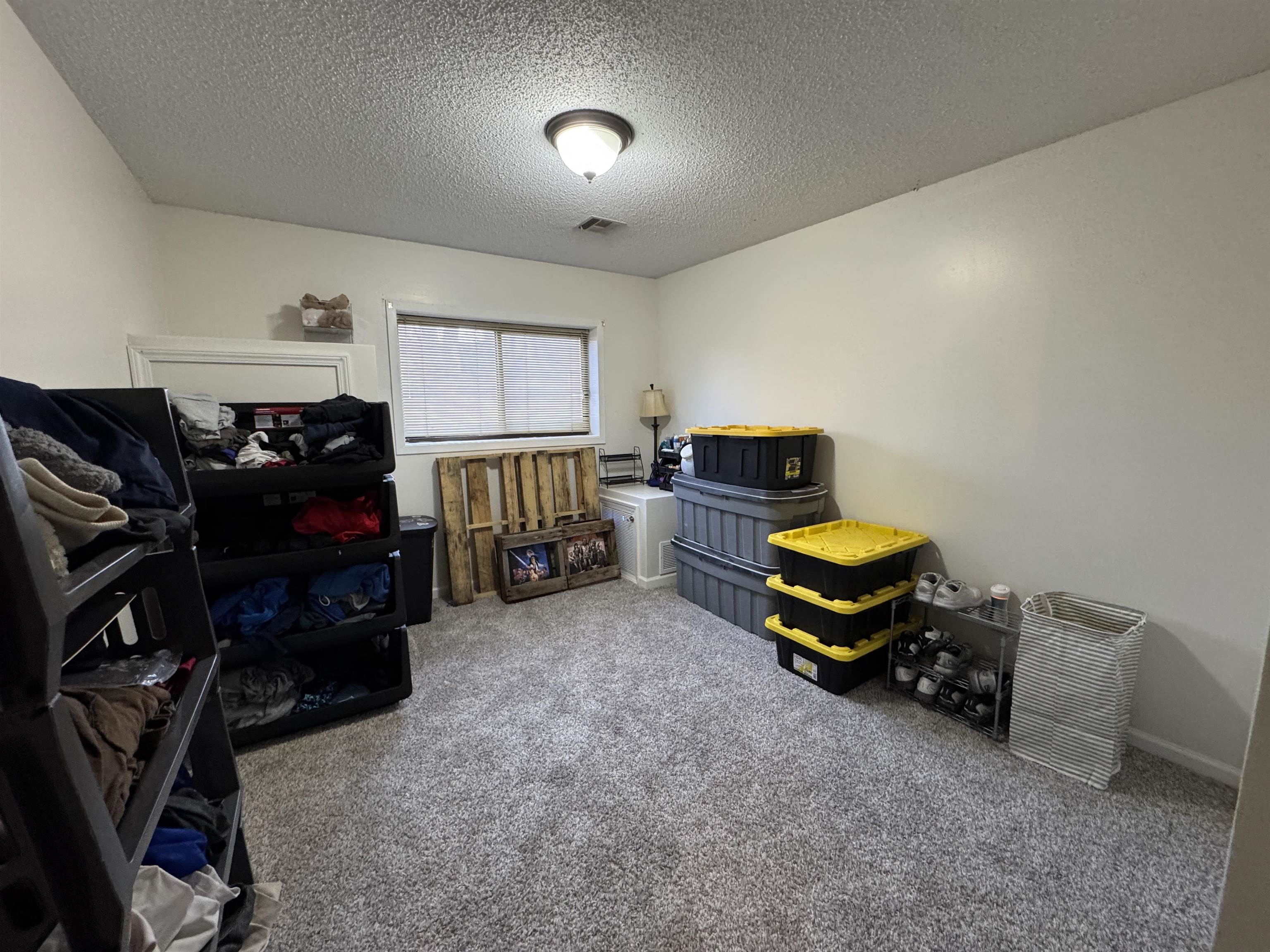 2421 S Yellowstone St