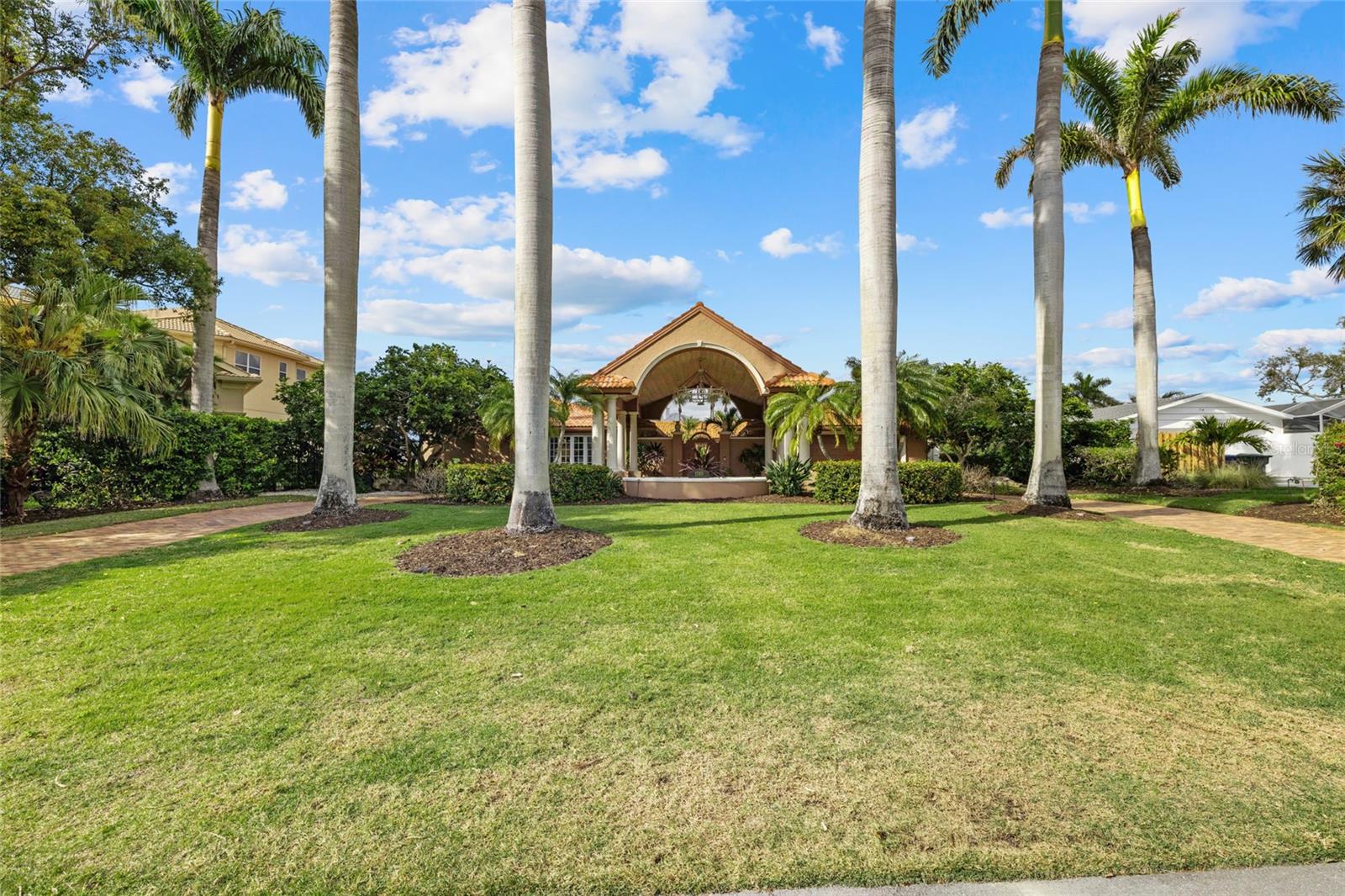 1749 Sandalwood Drive