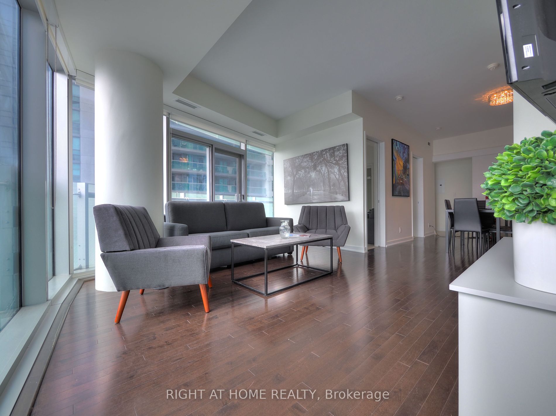 12 York St 2204