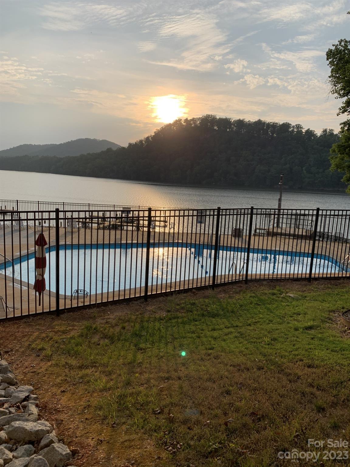231 Overlook Drive