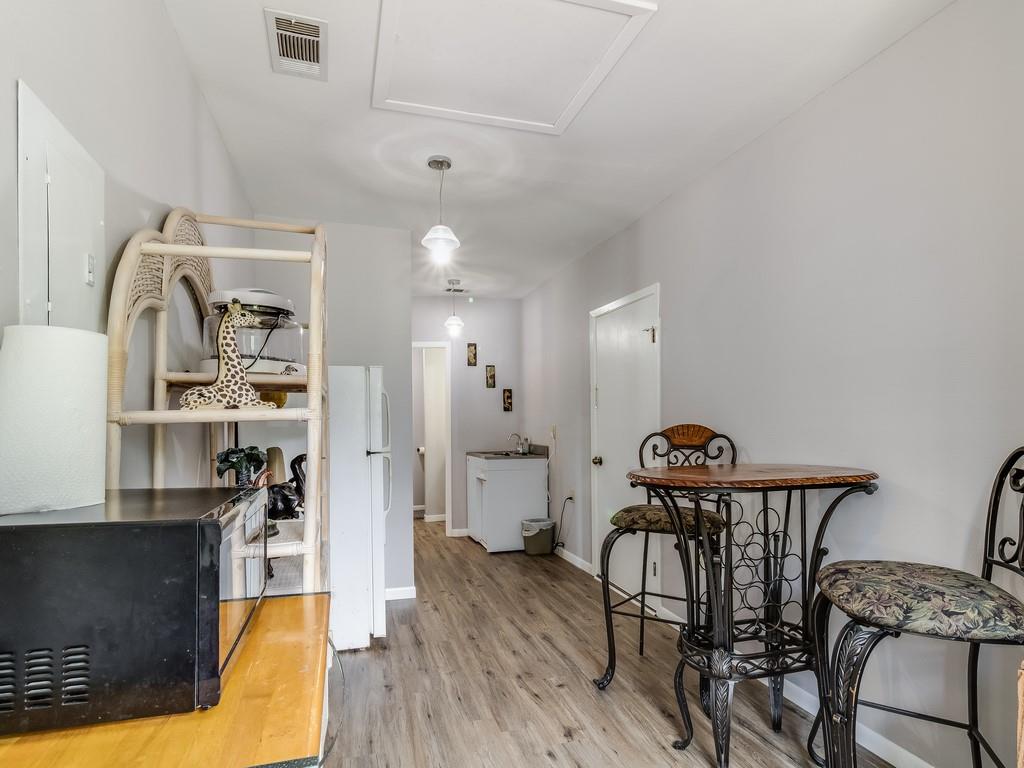 1501 N Business 45