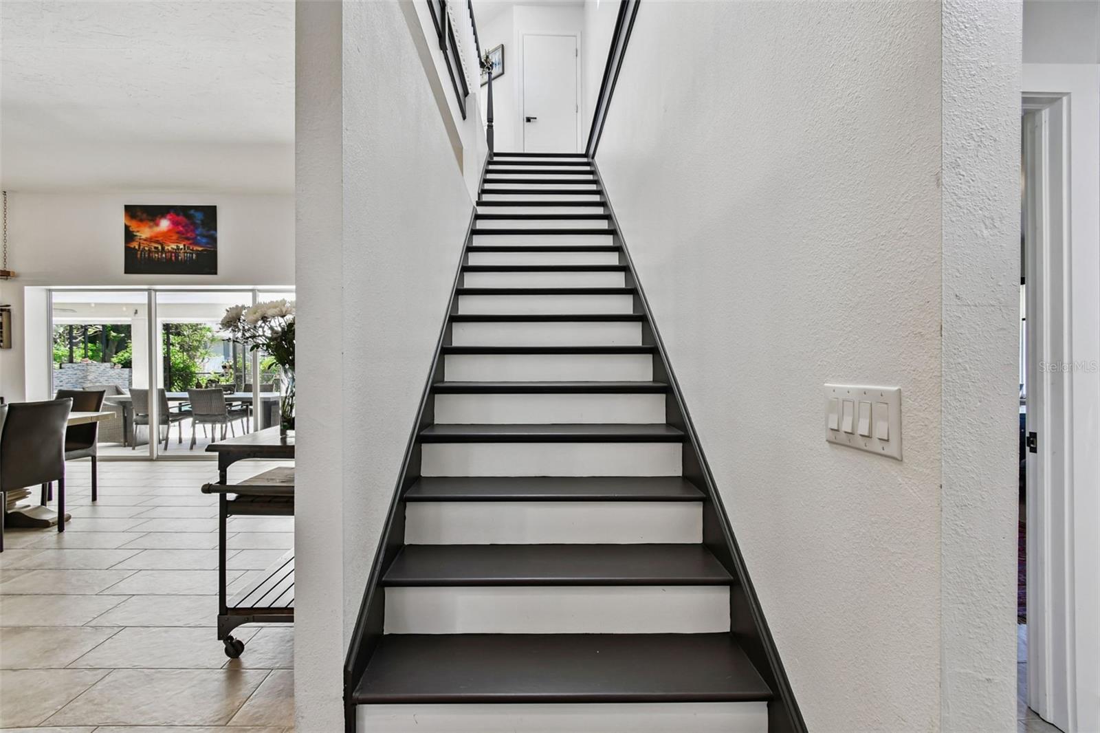 225 Harbor House Drive