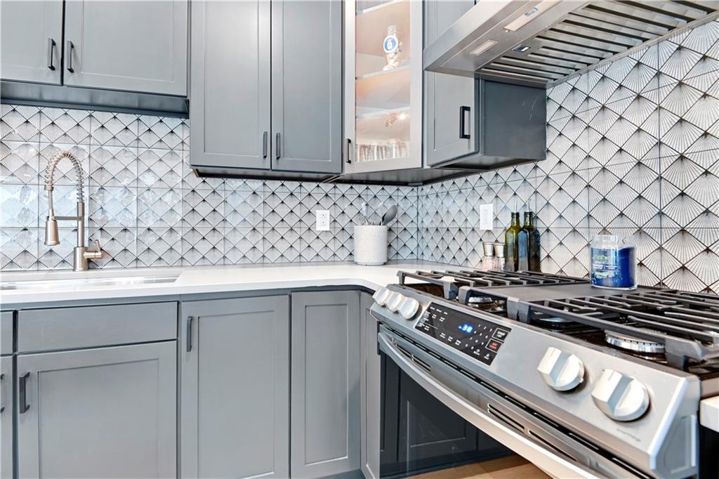 1101 Walnut Street 1308