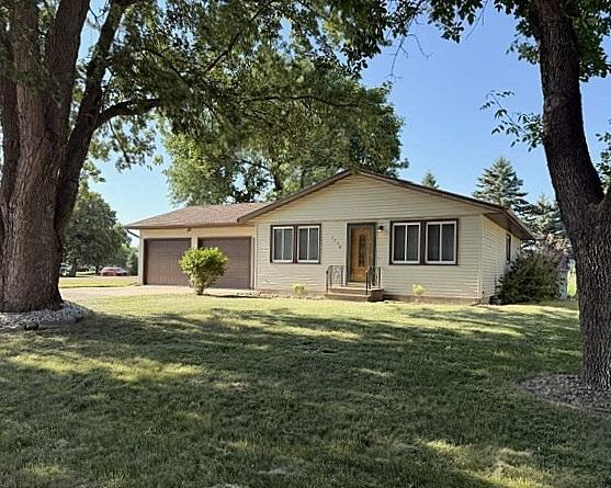 1790 Maple Park Circle