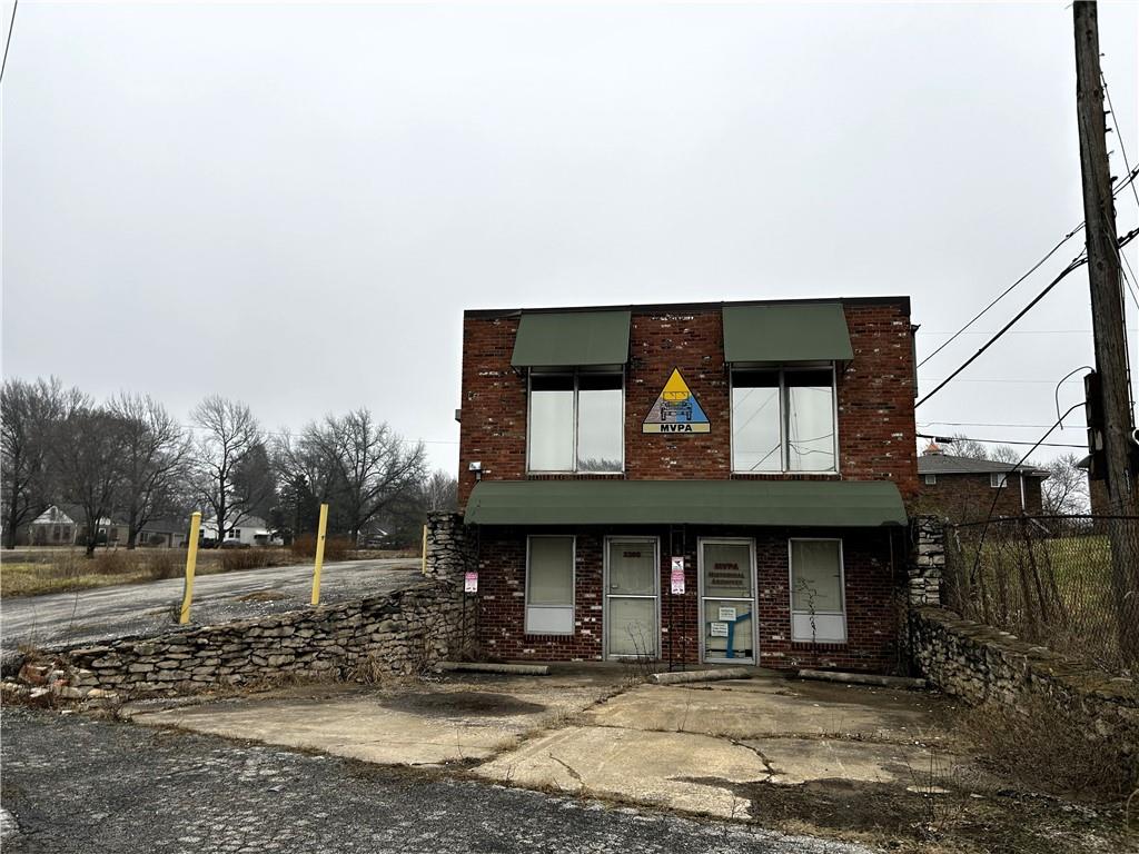 3305 S Blue Ridge Cut Off N/A