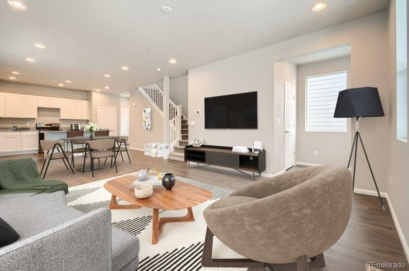 6605 N Cathay Street