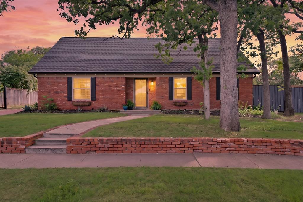 1710 Hilltop Lane