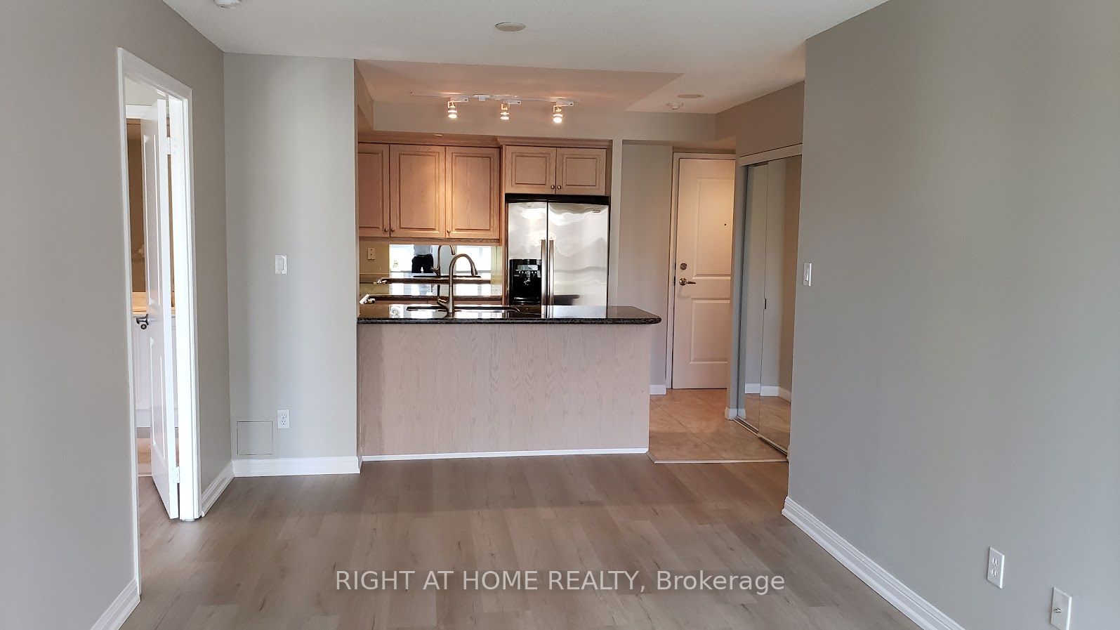 900 Mount Pleasant Rd 327