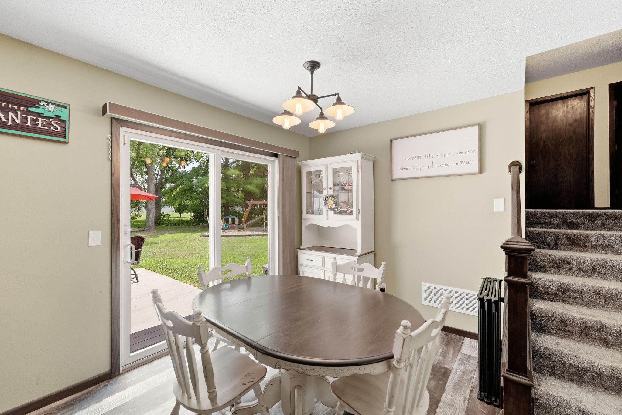 214 Highview Drive W