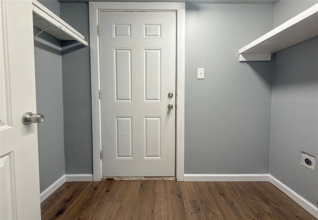 310 W Russell Street