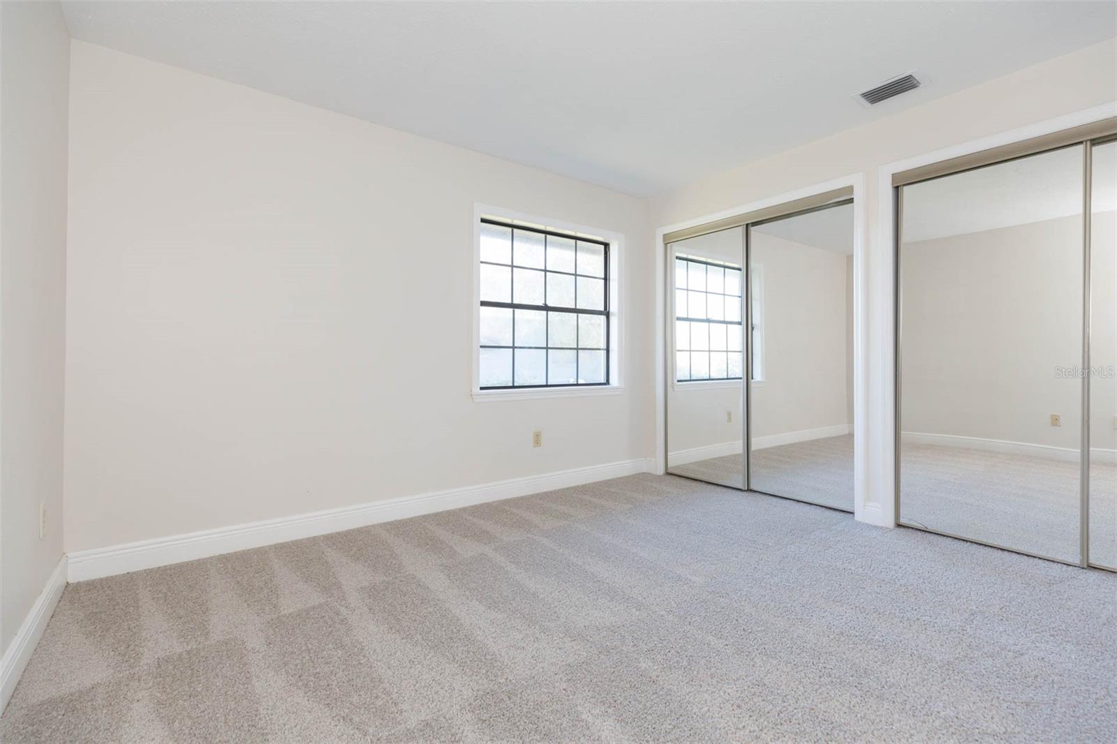 937 Bunker View Drive
