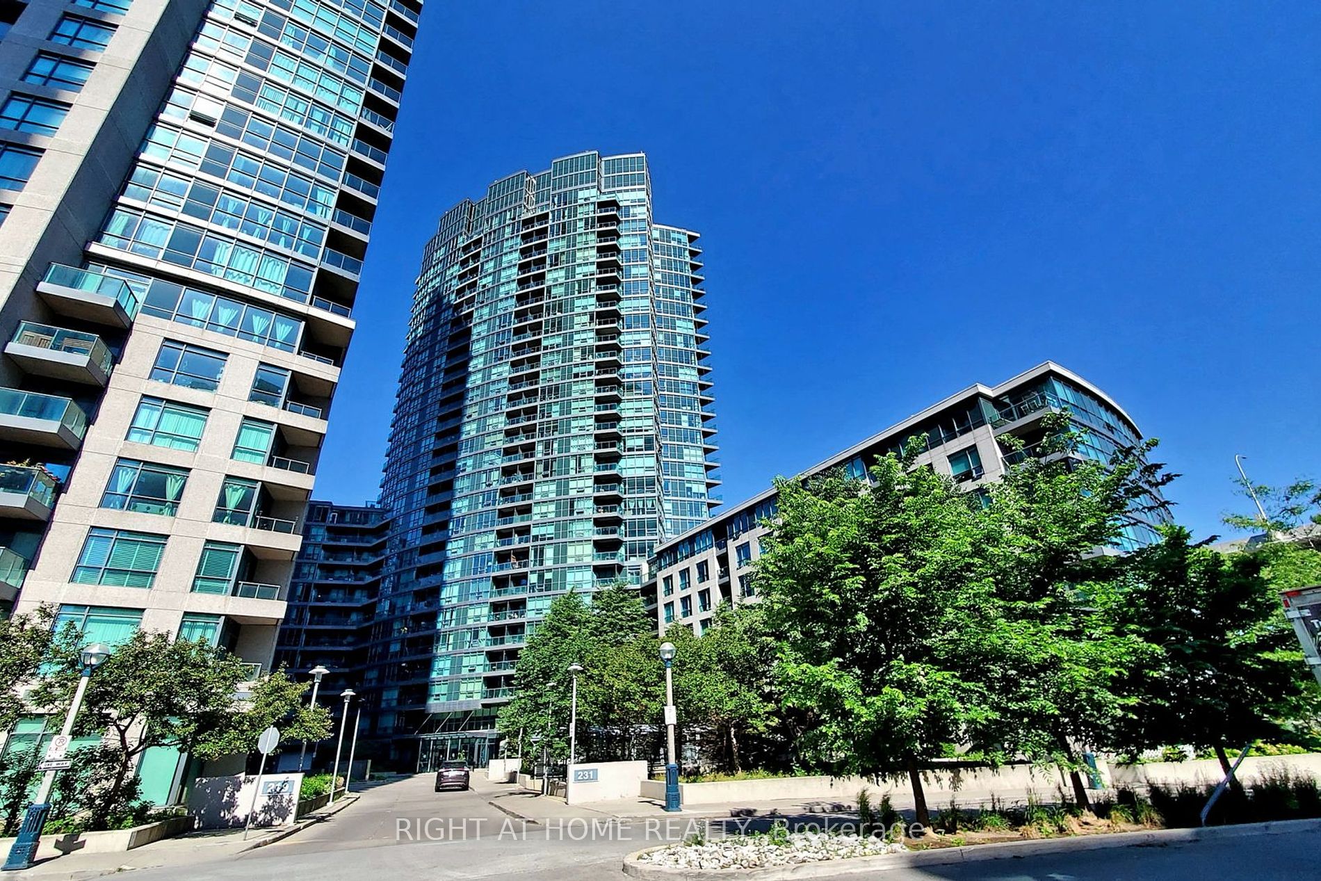 231 Fort York Blvd 2309