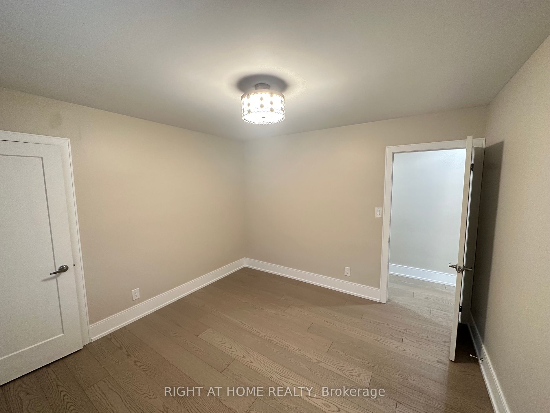 128 Twenty Second St (Main)