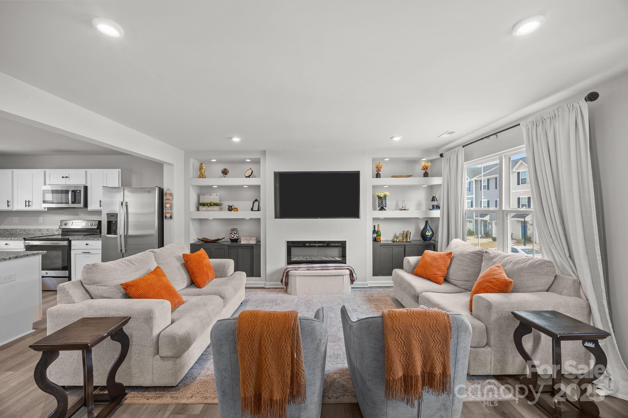 3044 Fiddlewood Street