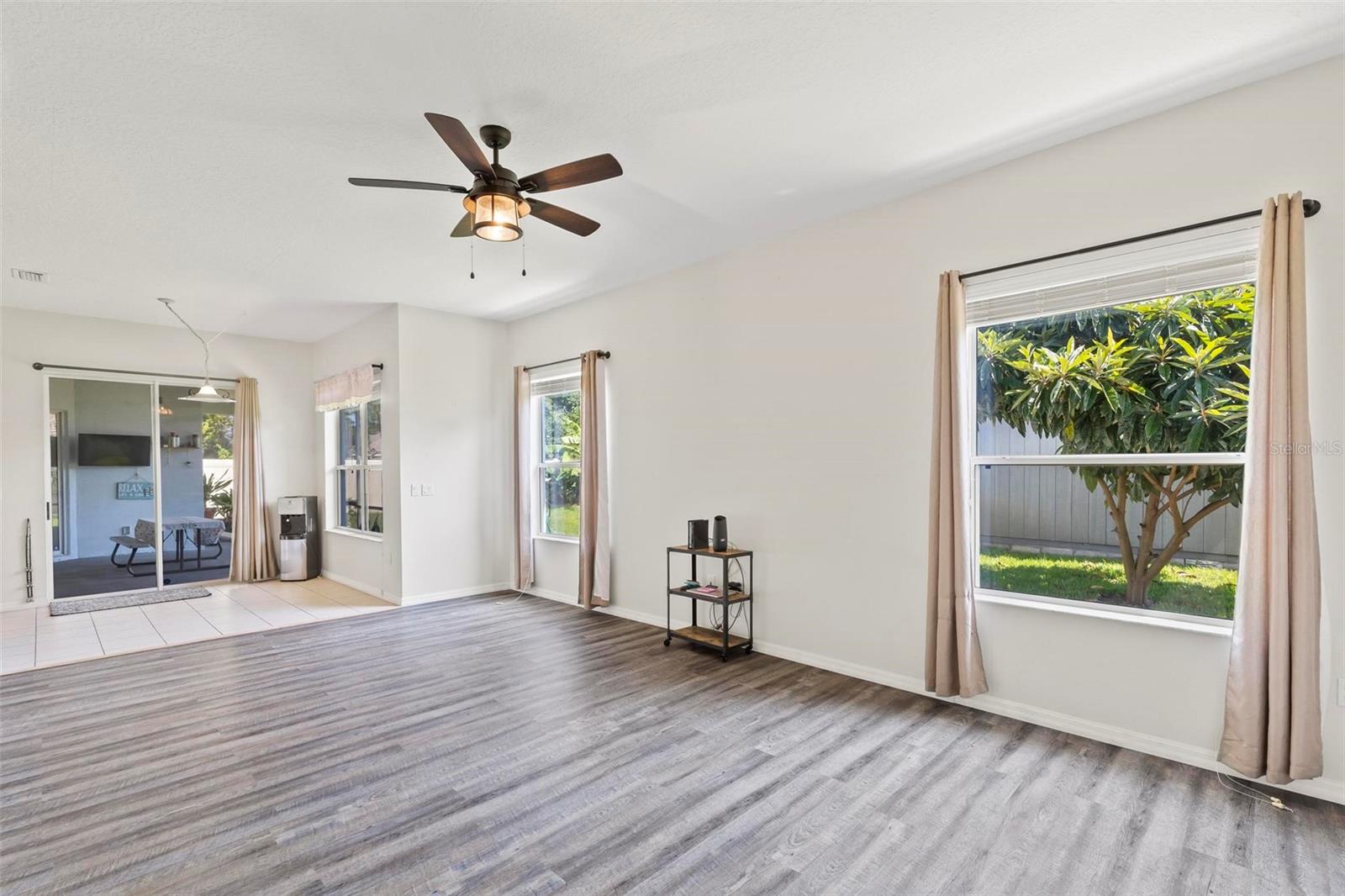 18 Buttonwood Lane