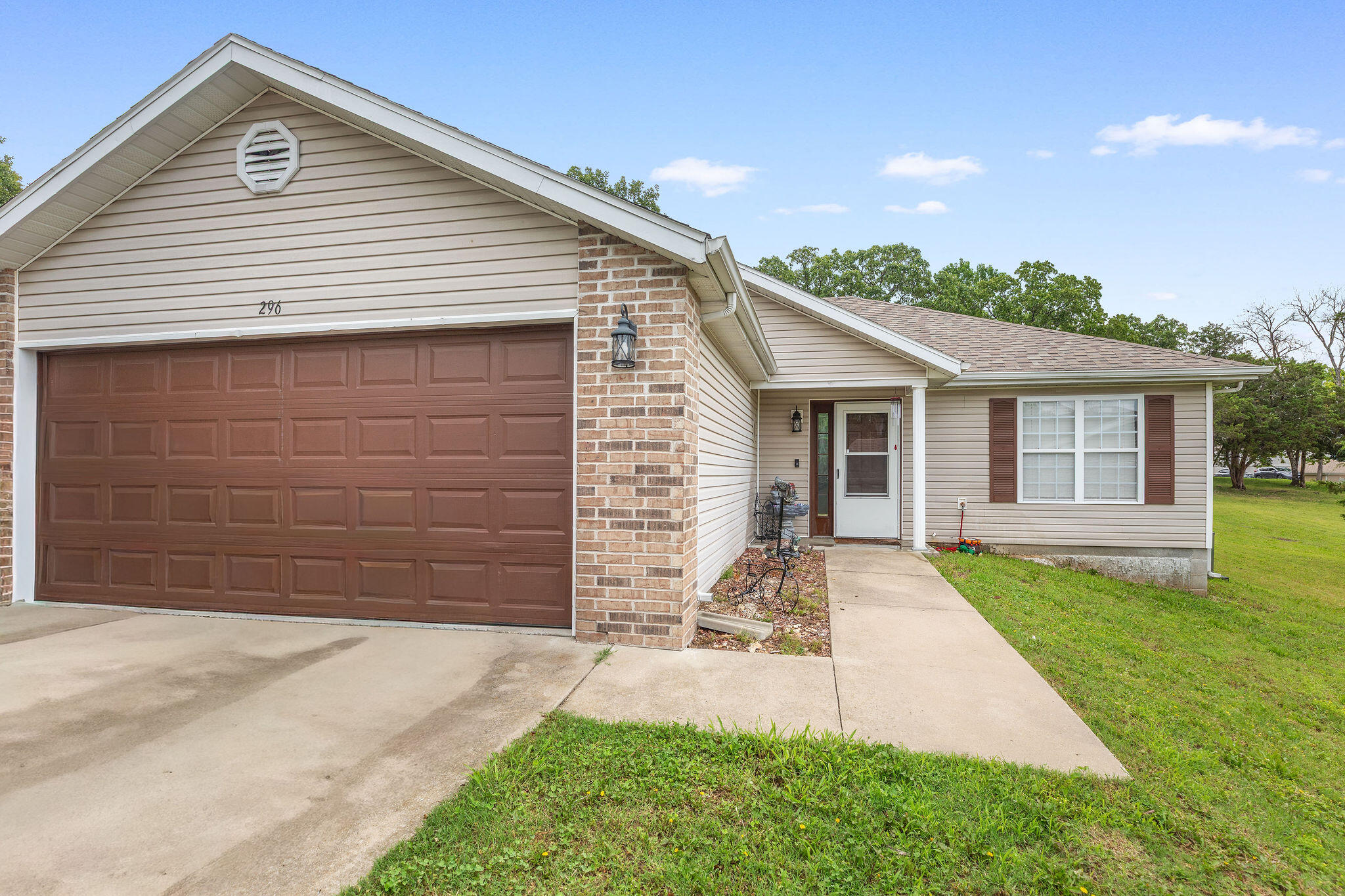 296 & 298 Forest Lane