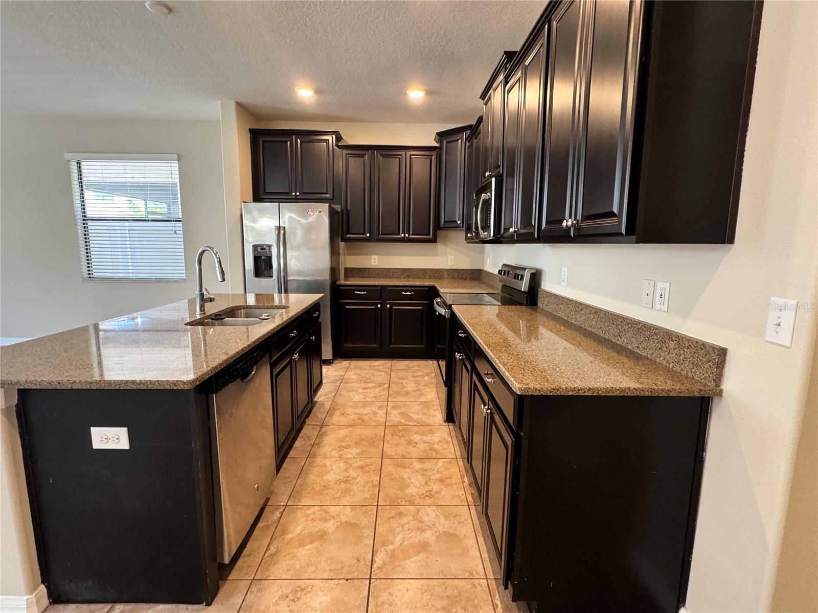 2711 Garden Falls Drive