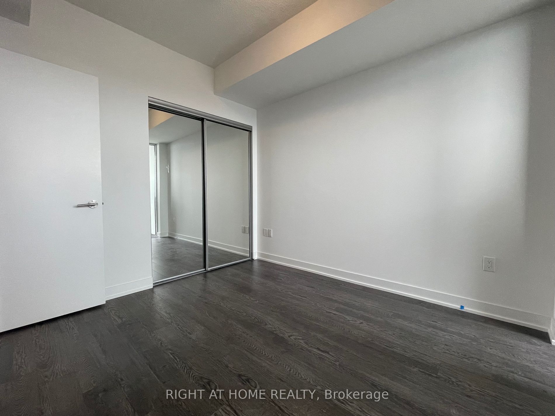 50 O'neill Rd 903