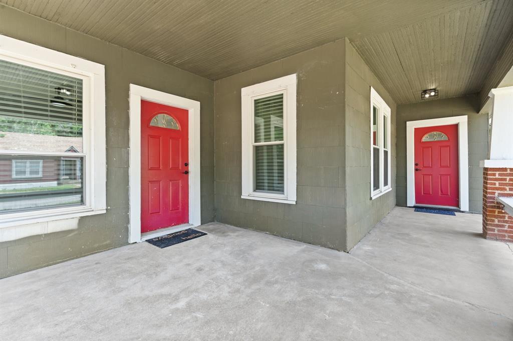 505 1/2 College Street 505