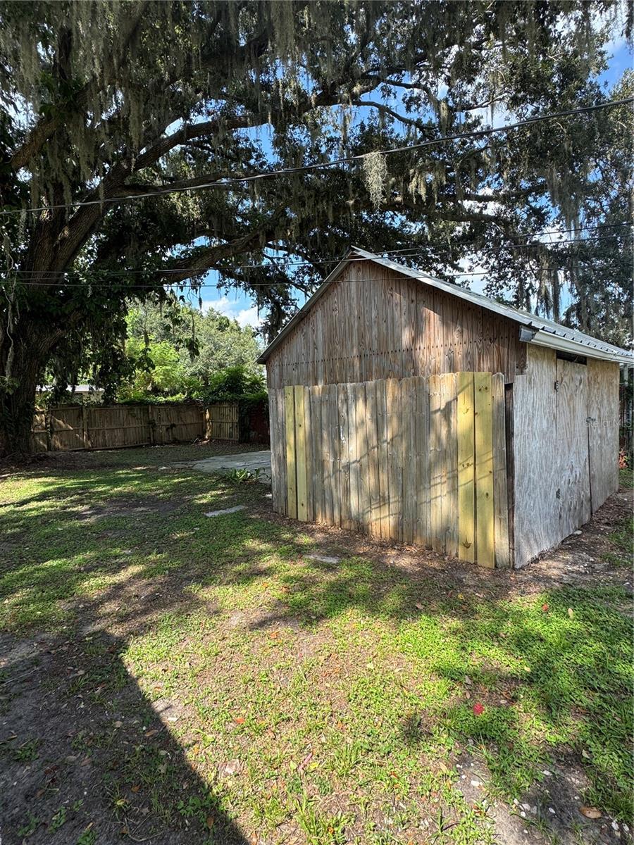 2115 Bailey Road