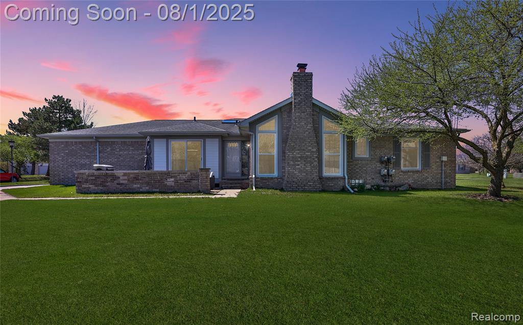 Welcome to this beautifully updated condo in the heart of Shelby Township! Fully remodeled in 2017, this home offers modern finishes and a warm, inviting design throughout. The spacious floor plan features a bright kitchen with updated cabinetry and appliances, stylish flooring, and refreshed bathrooms.

The finished basement, completed in 2021, provides incredible additional living space, perfect for a family room, home office, or entertainment area. It also includes a large walk-in closet, offering exceptional storage and organization.

Located in a desirable area close to shopping, dining, and parks, this move-in-ready condo combines comfort, style, and convenience.