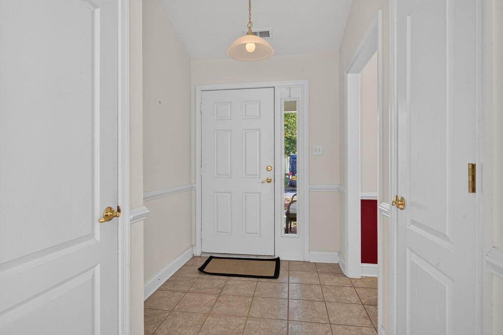118 Saratoga Place 32