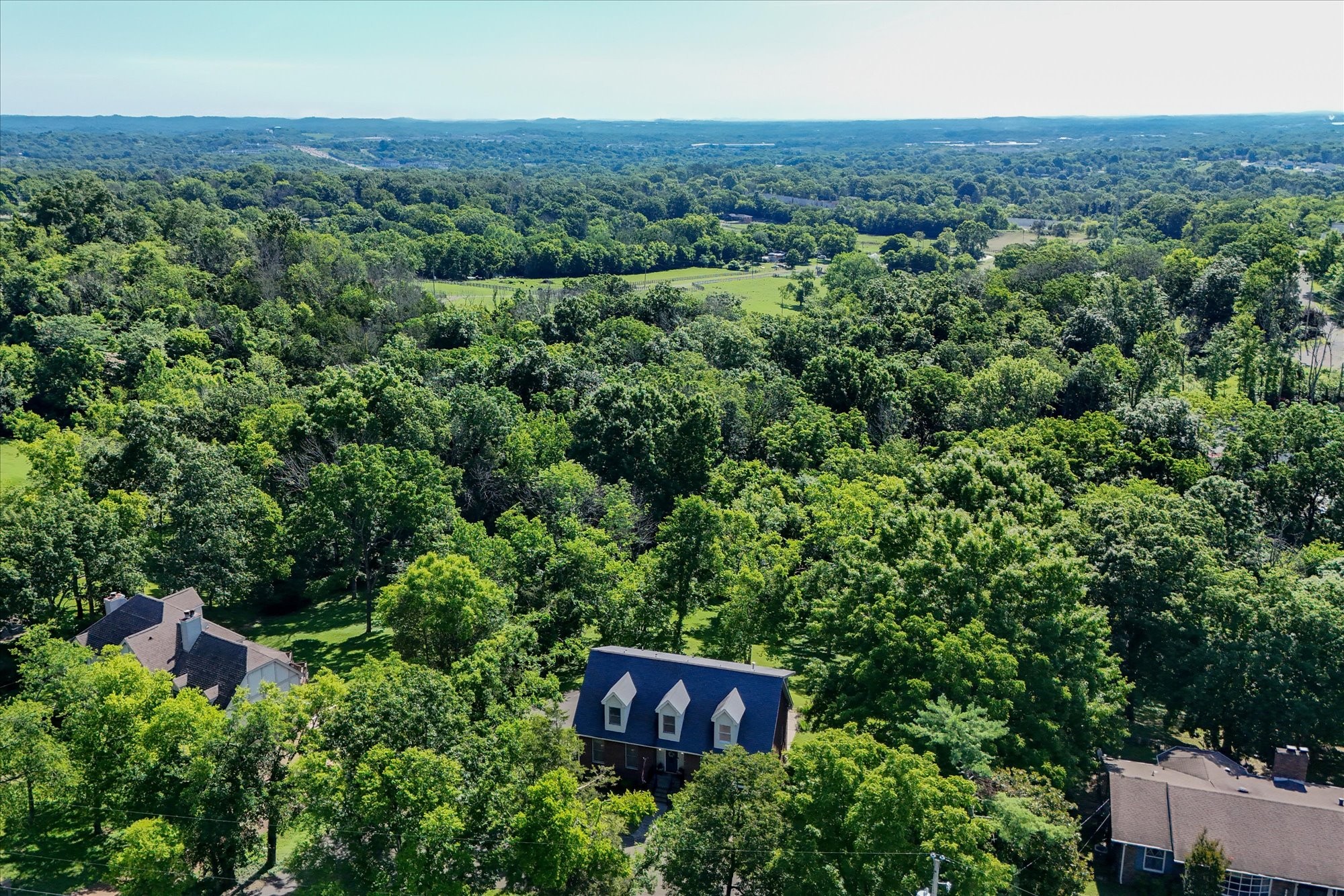 812 Fonnic Dr