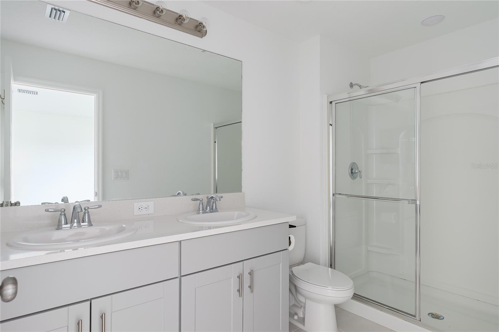 6344 Willowside Street