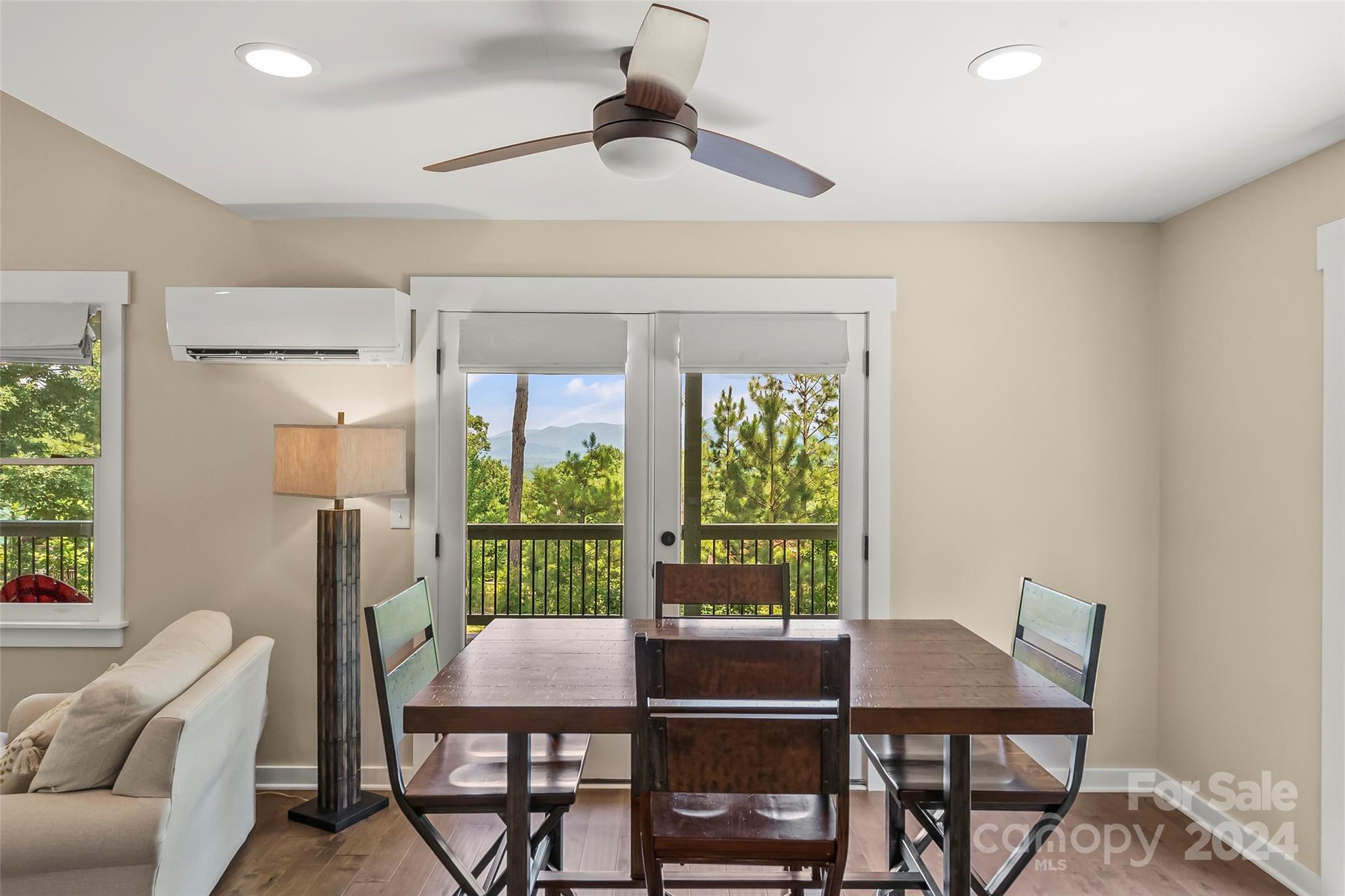 21 Lakeview Trail