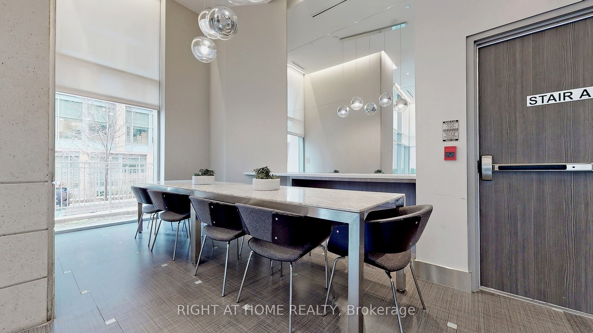 500 Sherbourne St 2604