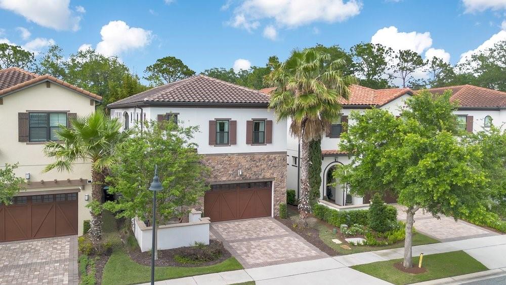 8394 Via Vittoria Way, Orlando, FL