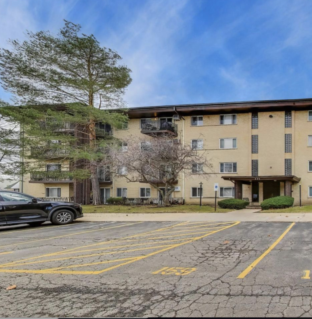 This 2-bedroom, 2-bath unit has been updated from top to bottom and is just minutes from downtown Arlington Heights. The open living and dining area has new flooring and lots of natural light. The new kitchen has quartz countertops, custom cabinetry, and stainless steel appliances. Other updates include in-unit laundry, new lighting, fresh paint, and updated doors and trim. Enjoy the private balcony. The unit includes an assigned parking space, and visitor parking is available. Storage included. You're close to shopping, dining, parks and the Metra, with easy access to major roads. Served by School Districts 25 and 214. Just bring your furniture!