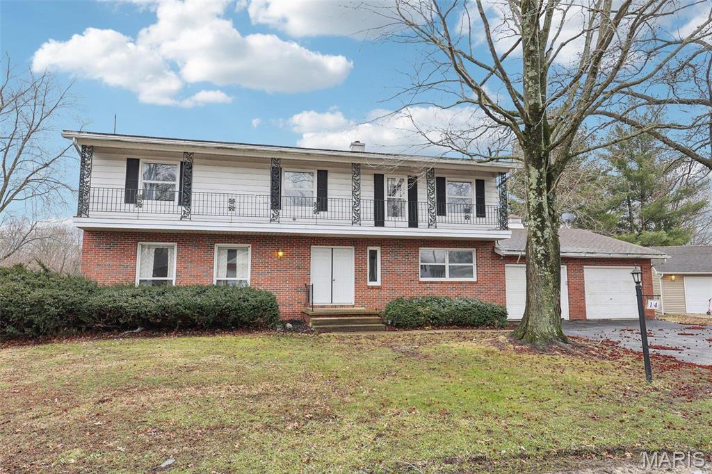 Desirable Crestwood Estates home with 4 bedrooms, 2.5 bath and 2 car garage!  Move right in, with fresh paint, new carpeting and tons of space.  Main level includes a second family room and a bonus room, which could be used as an office or 5th bedroom.  Plenty of space to entertain in the backyard on the large outdoor deck.  Seller offering a home warranty.  Absolutely must see!  Call your favorite real estate agent and book your appointment today!