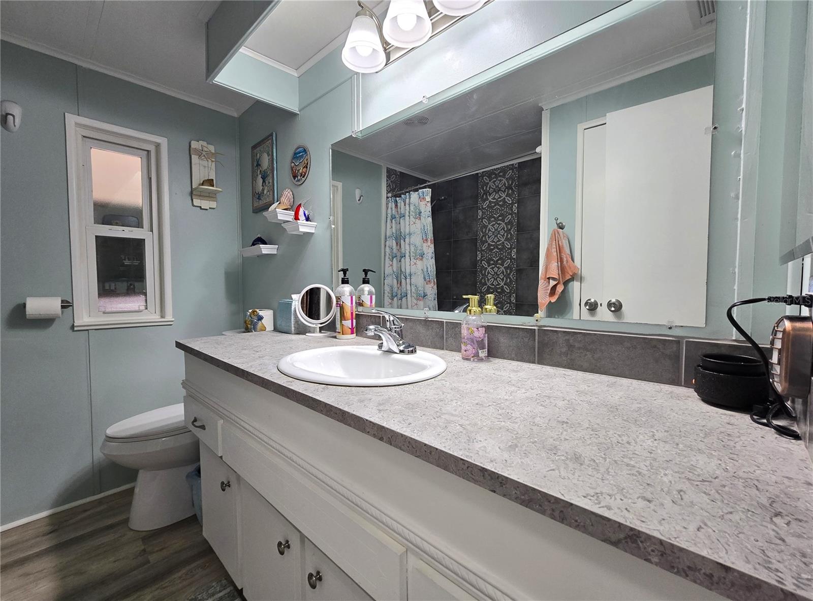 5619 Bayshore Road 435