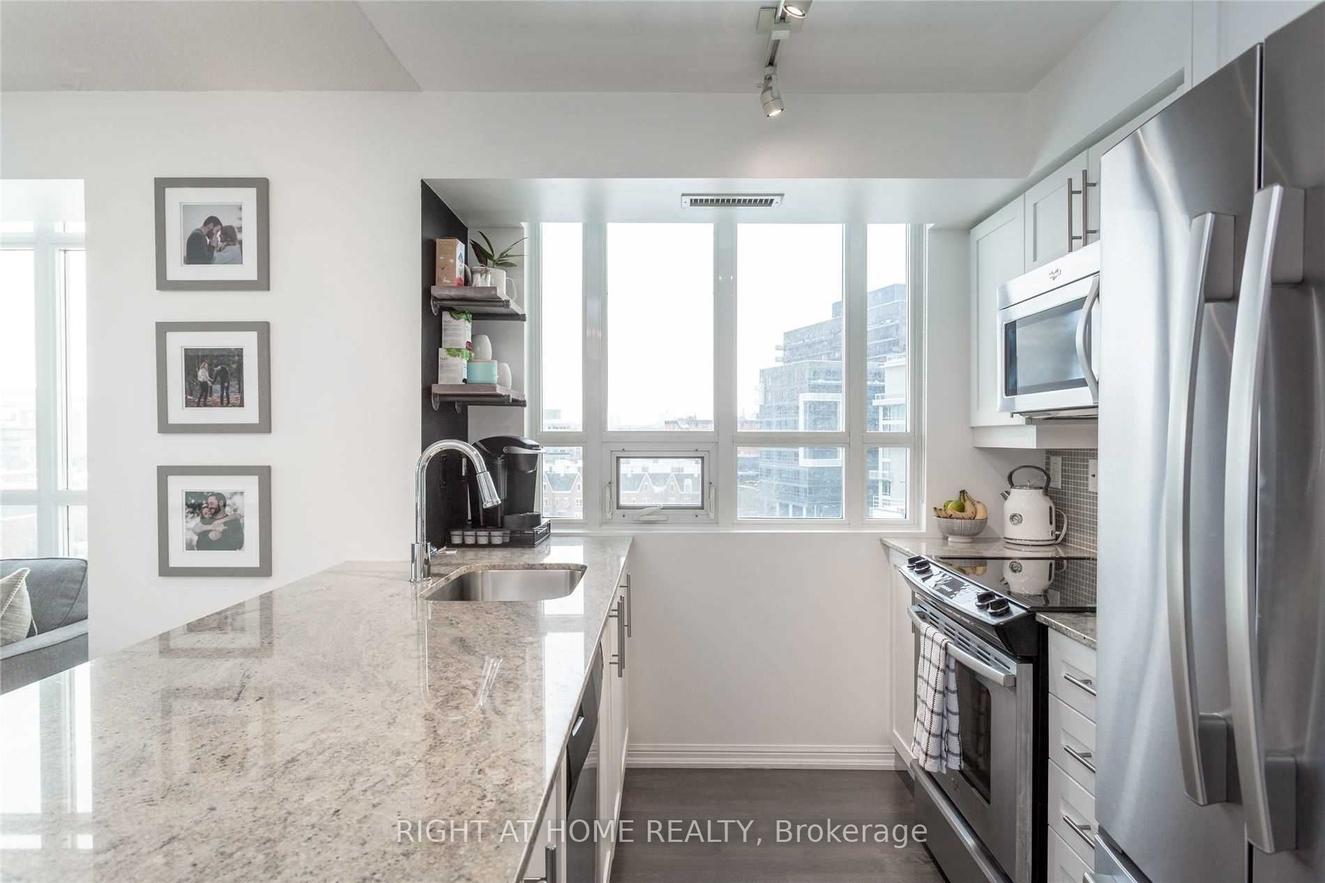 125 Western Battery Rd 715