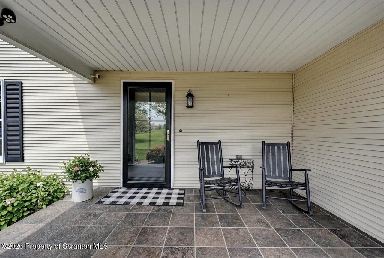 15 Longview Terrace