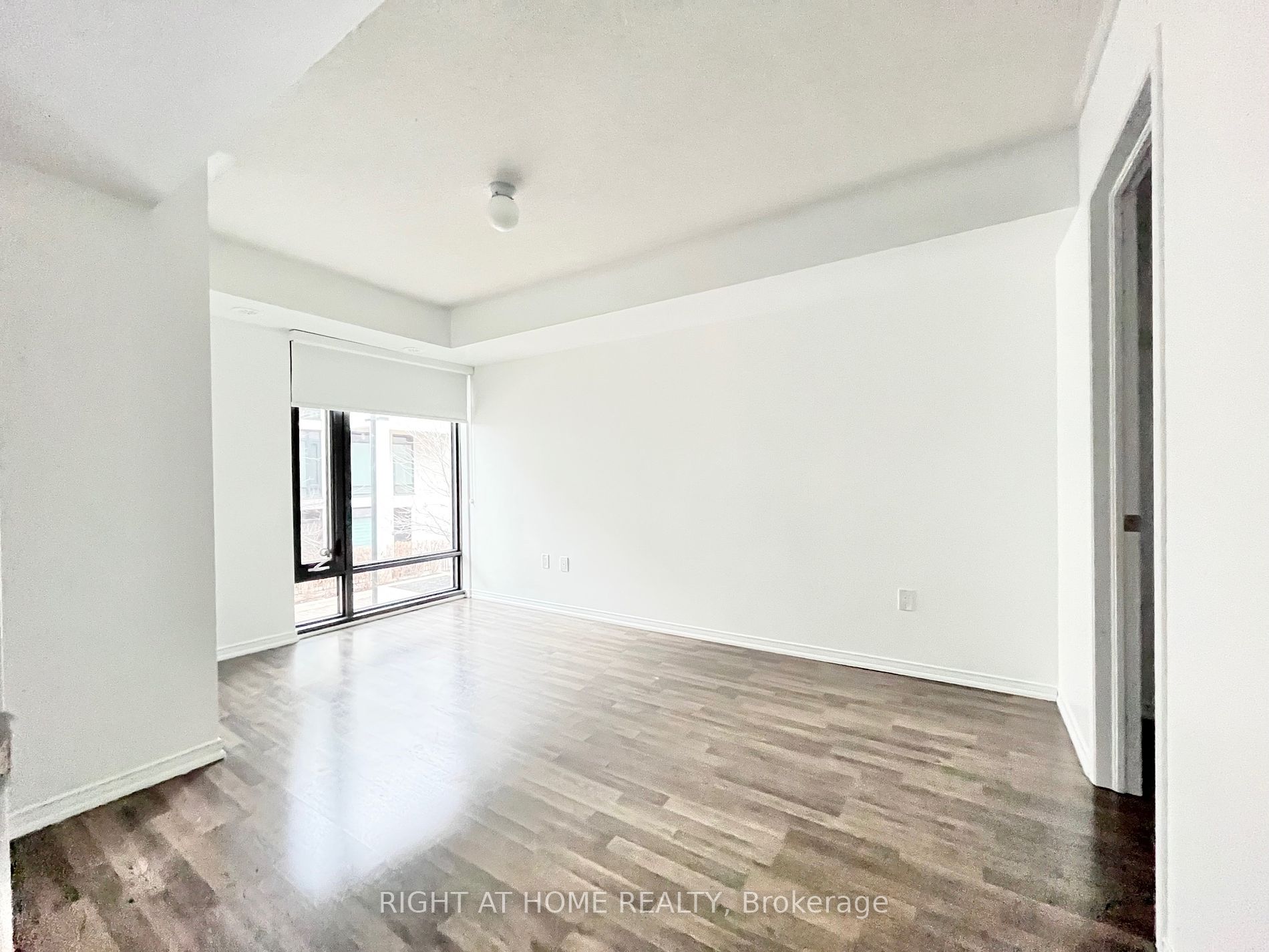 138 Widdecombe Hill Blvd 707