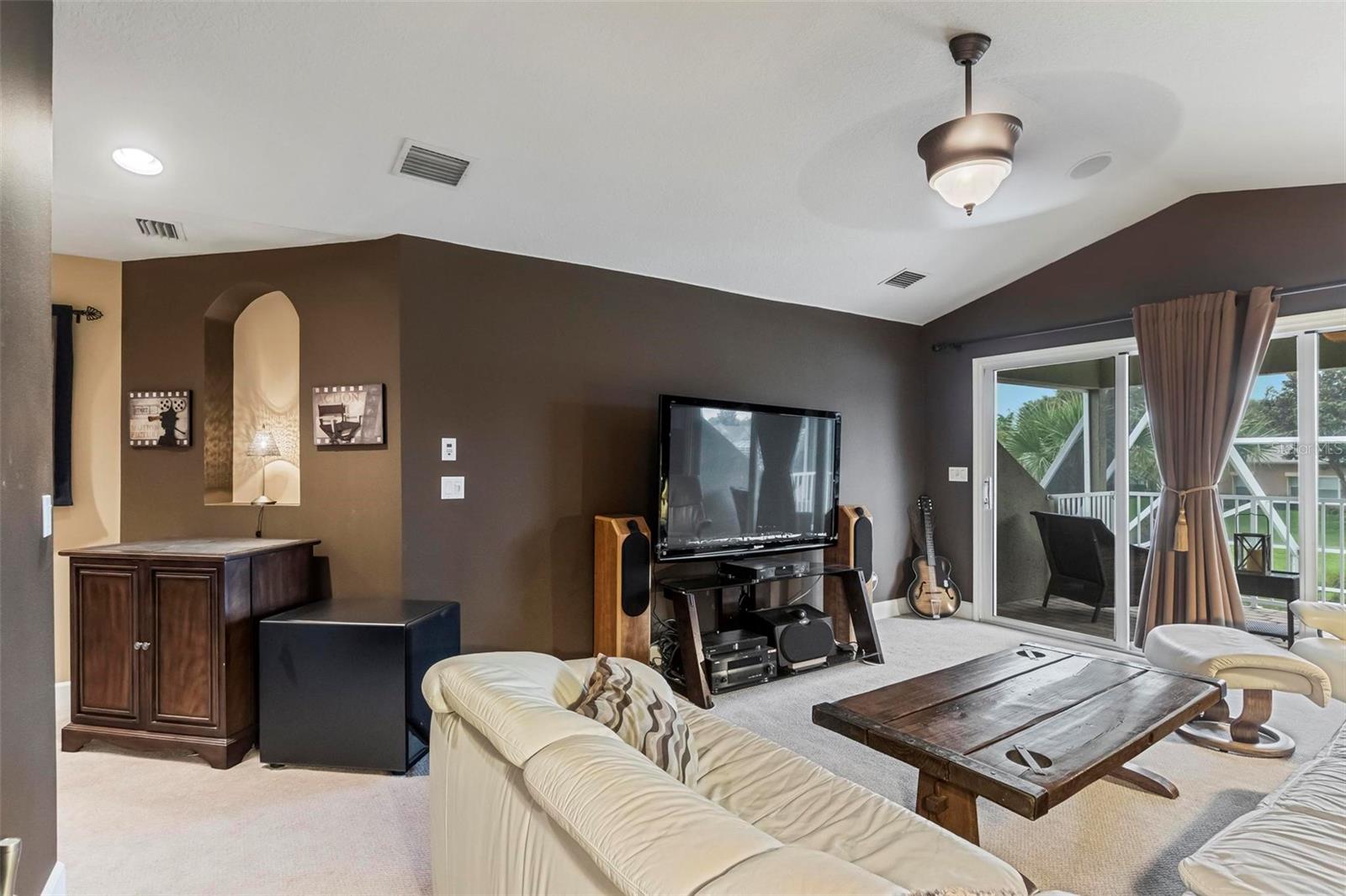 34 Eastlake Drive