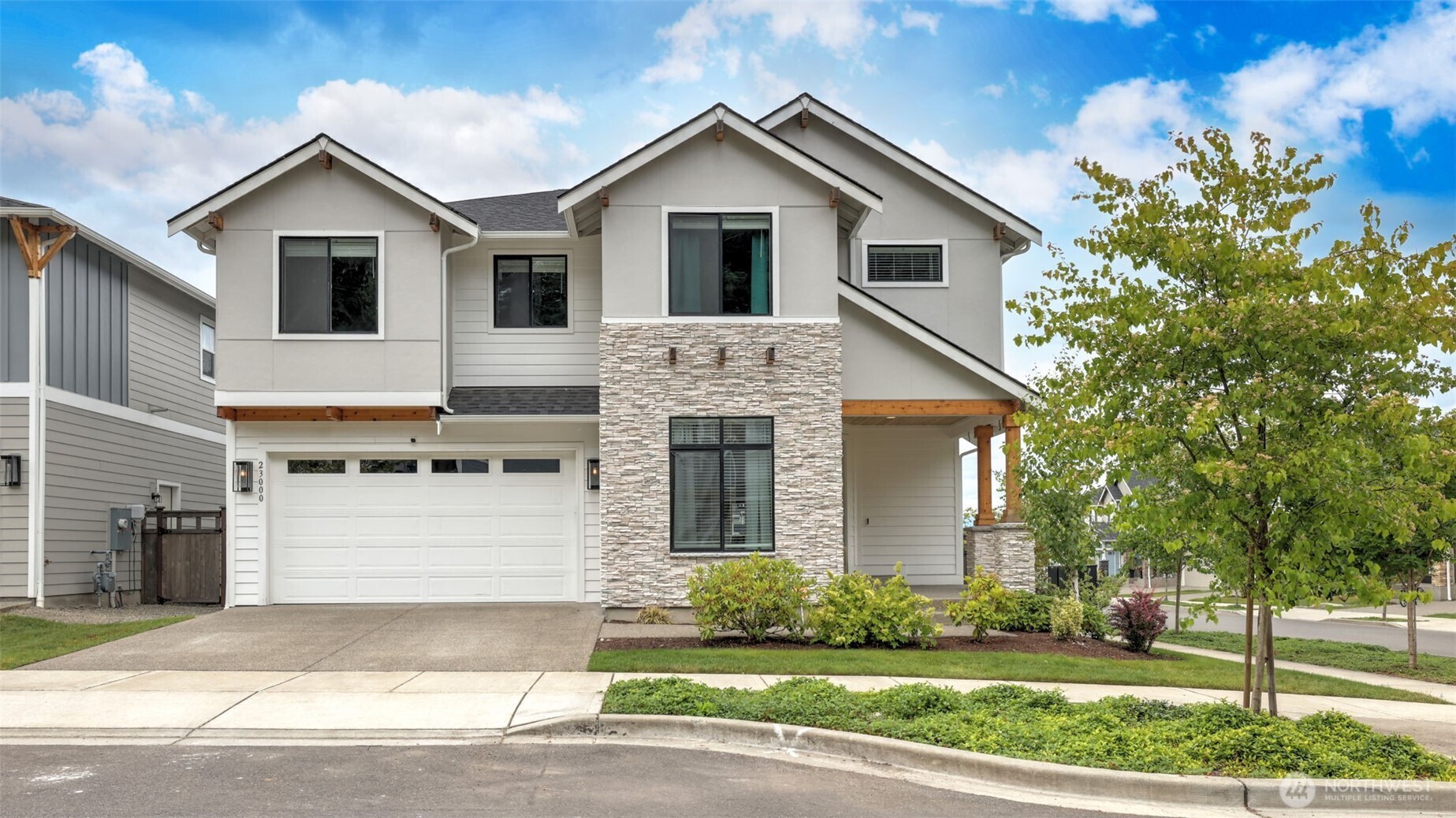 Welcome home! Nestled in the heart of the vibrant Ten Trails community, this modern residence features an open-concept layout w/chef’s kitchen complete w/a large island, quartz counters & SS appliances. The light-filled living rm offers a cozy gas fireplace & flows seamlessly into the fully fenced backyard w/patio perfect for entertaining. Upstairs, retreat to your primary w/a W/I closet & ensuite, as well as a versatile loft space ideal for a home office. Smart home features, A/C & luxury finishes throughout provide comfort & convenience. Enjoy having all that Ten Trails has like, parks, trails & playgrounds just steps from your door. Minutes to shops, dining, future retail spaces & more, plus close to Hwy 169 for commuter access.