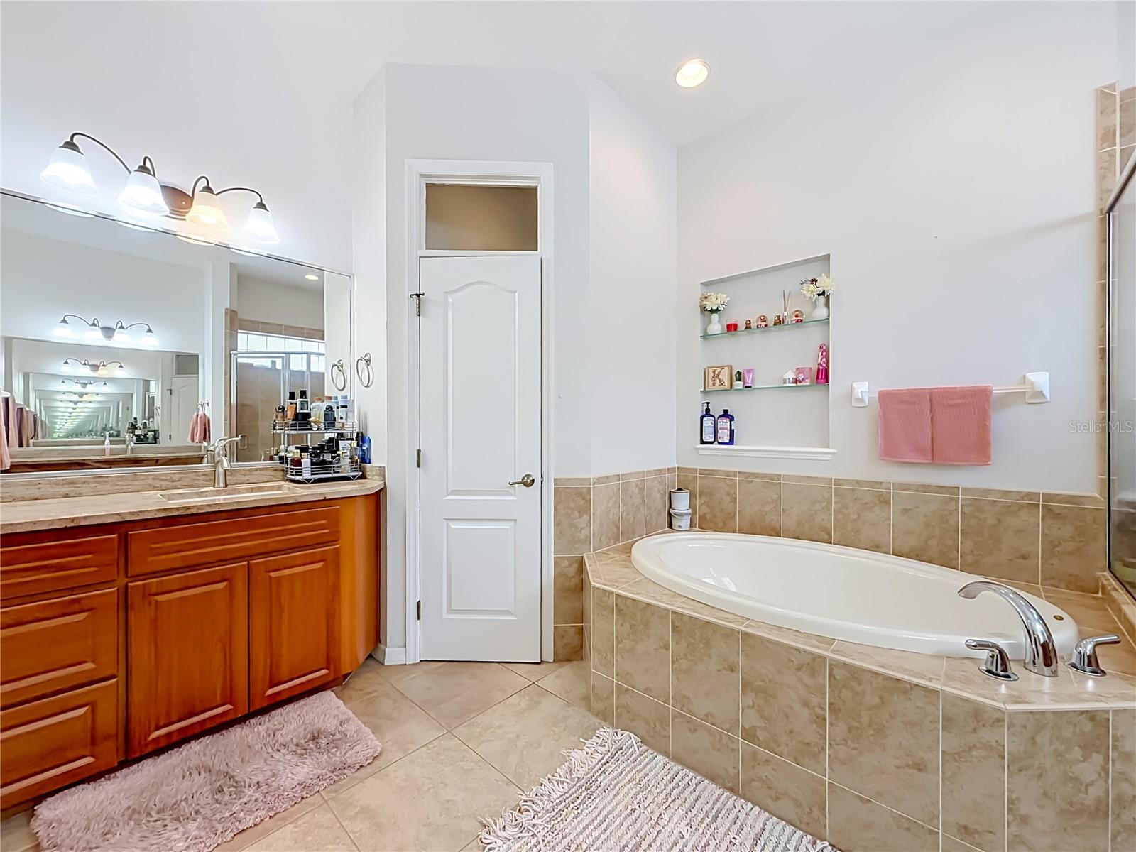 2534 Iris Ann Drive