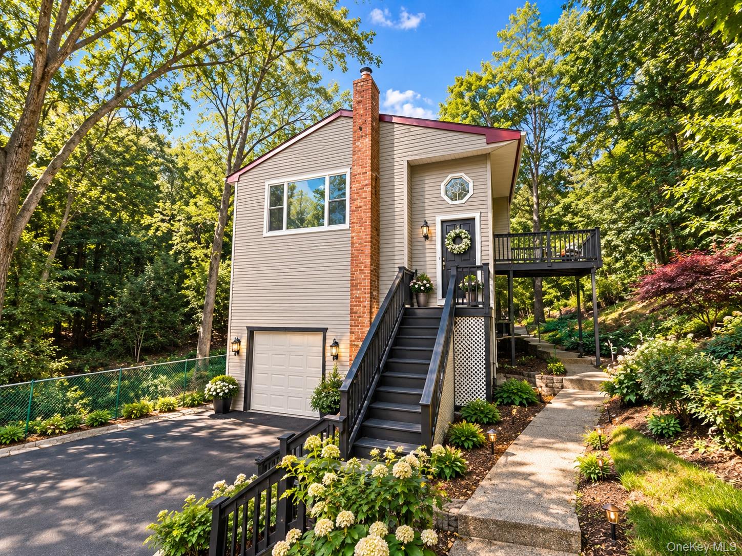 59 Woodhull Landing Road